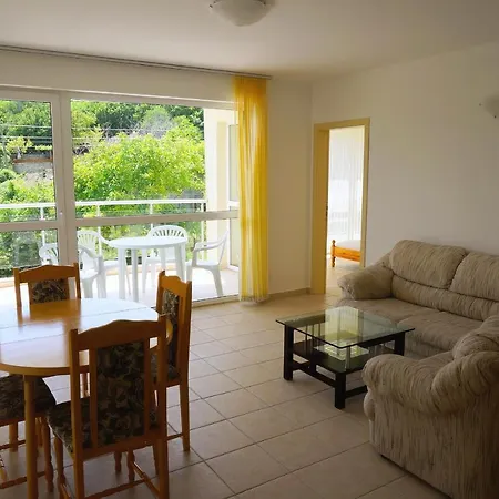 серена - Serena - Zone Апартаменти