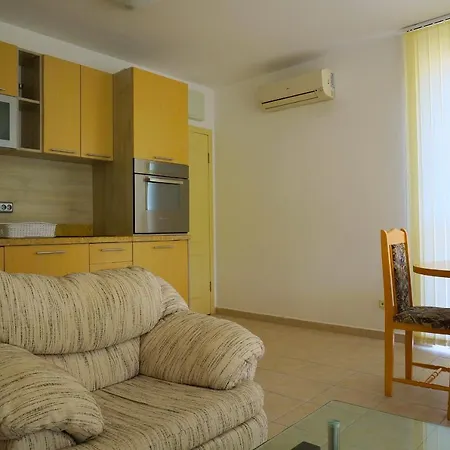 серена - Serena - Zone Apartment Balchik