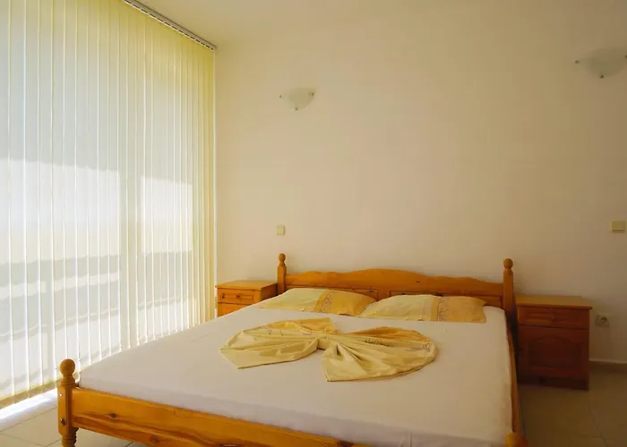 Апартаменти серена - Serena - Zone Балчик