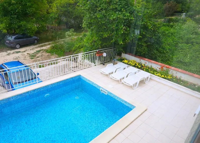 серена - Serena - Zone Апартаменти *