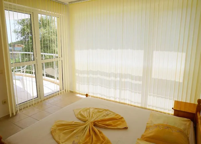 серена - Serena - Zone Апартаменти Балчик